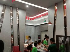 大堂-宁好四季潮汕牛肉火锅