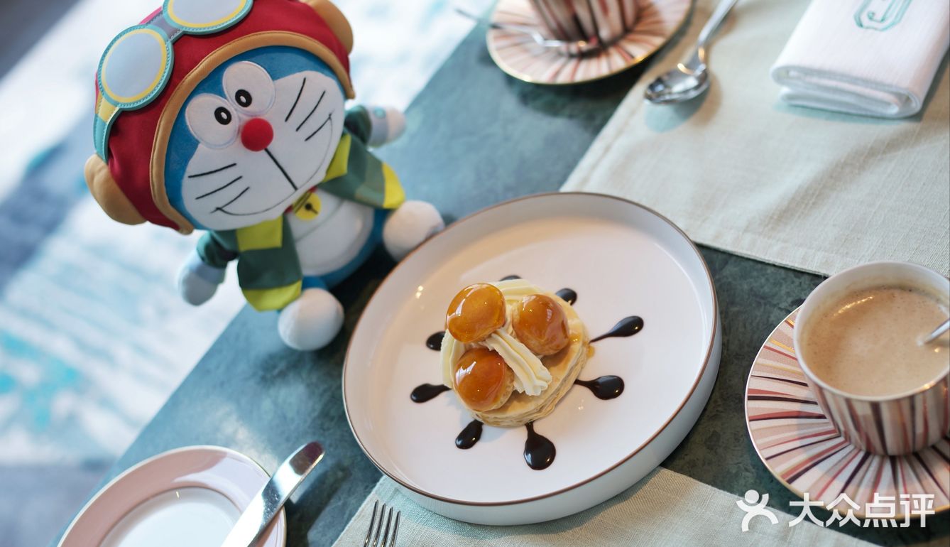 夏日焰火流光倾城｜可以吃的美高梅艺术画