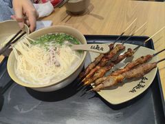 -亮亮拉面(师范路店)
