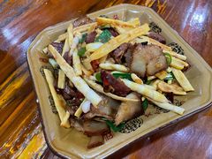 竹笋腊肉-苗湘食府(十年店)