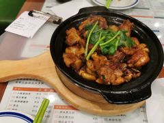 嘟嘟鸡煲-小龍鳳餐室(番禺路店)