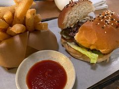 特制牛肉汉堡-EN SPACE恩空间