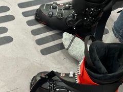 -4+2肆加贰雪具库(上庄店)