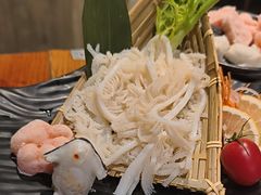 -湊湊火锅·茶憩(颐堤港店)