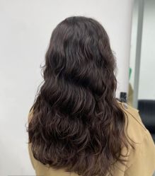 -MOVAN  HAIR莫凡匠人发型屋