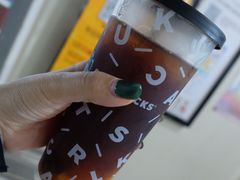 -星巴克臻选(上海长风大悦城店)