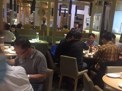 大堂-关东小磨东北菜(上海长风大悦城店)