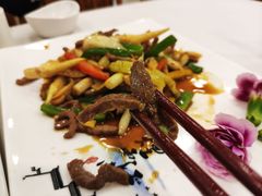 -宜宾海鲜酒家·三十年老字号