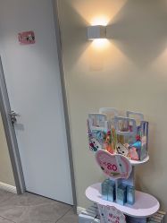 -咪咪专业脱毛连锁机构