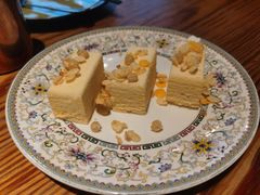 帕芙立-塔哈尔·新疆盛宴(城西银泰店)