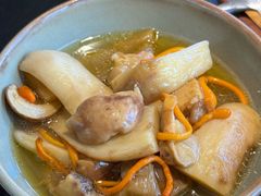 -菌自由丨野生菌火锅特色庭院餐厅(丽江古城店)