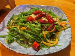 -民食香·腊排骨野生菌美食(木府店)
