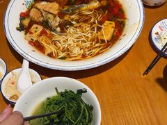 -尚禾厨·湘菜馆(步行街店)