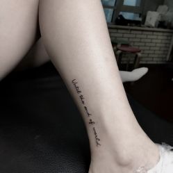 -明星刺青·洗纹身