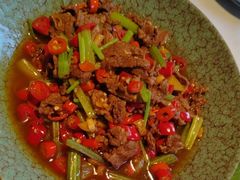 -八府香鸭·啫啫煲(华山路店)