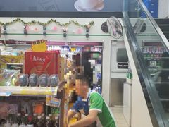 -全家便利店(沪南公路店)