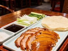 -北平食府·北京烤鸭(北京西站六里桥店)