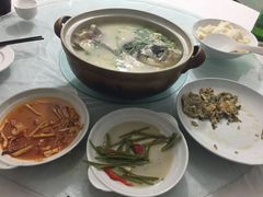 -天乐农家鱼头王(天目湖店)