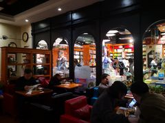 -西西弗书店&矢量咖啡(壹方购物中心店)