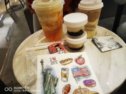 -桃桃屿·潮牌酷银(世纪荟店)