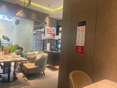 -必胜客(上海新南方商城PH店)