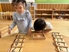 -婴智贝佳蒙特梭利早教托育中心(杨浦店)