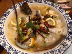 招牌酸菜鱼-胡桃里音乐酒馆(白云五号T5 MALL店)