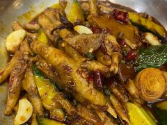 -江城燕子大排档(江汉路步行街店)