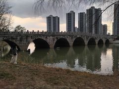 -七桥瓮公园
