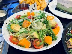-W COLLECTIVE  DESSERT SHOP