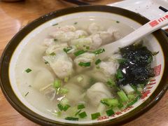 鲜肉小馄饨-小姜锅贴(凤凰街店)