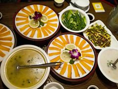 -醉美东江·三文鱼·烧鸡公