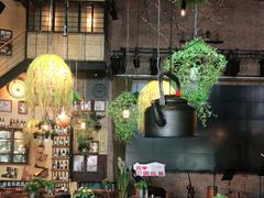 大堂-临界音乐酒馆·小龙虾·江湖菜(华熙LIVE·鱼洞店)