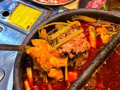 -钱摊摊安顺夺夺粉火锅(宏大广场店)