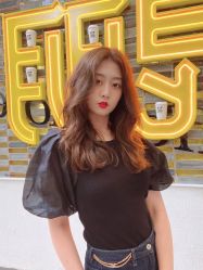 -FRIDAY星期五专业美发沙龙