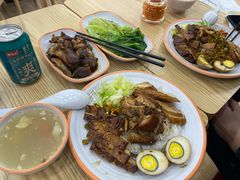-瑞霖·隆江猪脚饭