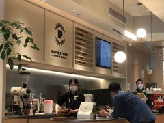 -Peet's 皮爷咖啡(海雅缤纷城店)