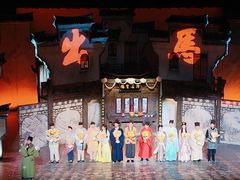-虹桥艺术中心