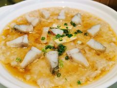 -骏莱海鲜鱼港(五角场店)