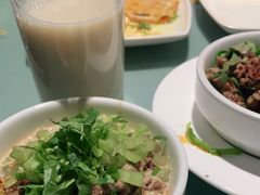 -海底捞火锅(杭州庆春路夜宵主题店)