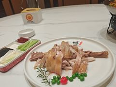 -梅利汴京烤鸭•开封豫菜地标店(东大街店)