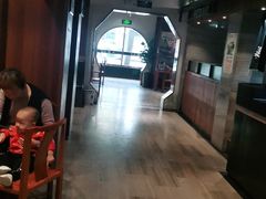 -亮亮面馆(经六路店)