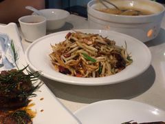 -聚友斋(陶瓷琉璃馆水晶街店)