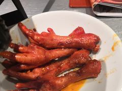 辣卤凤爪-探鱼·鲜青椒爽麻烤鱼(银泰城店)