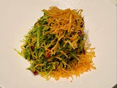 凉菜拌豆苗-四季民福烤鸭店(故宫店)