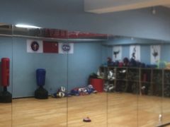 -嗨动跆拳道体能馆(菜百店)