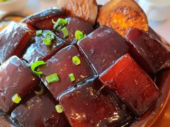 紫砂红烧肉-松鹤楼·非遗·苏帮菜(融科店)