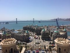 -大连一方城堡豪华精选酒店大堂吧