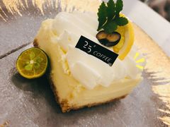 酸奶芝士蛋糕-25#COFFEE(古地石店)