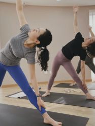 -酉嘉瑜伽YO+YOGA